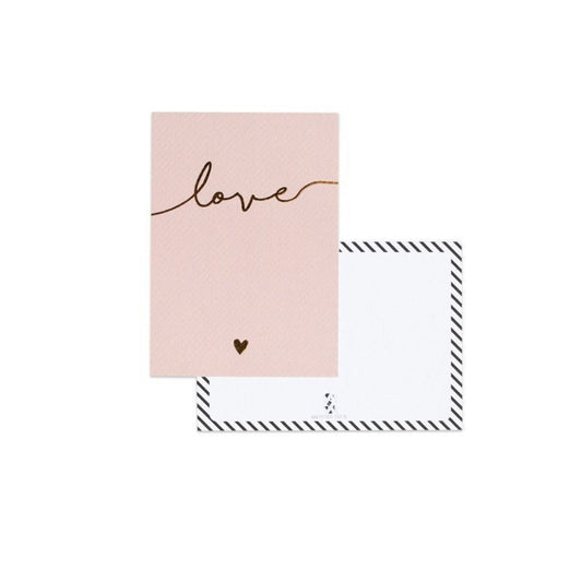 ansichtkaart met tekst love en hartje